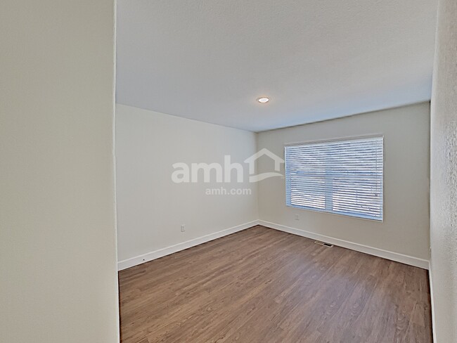 Building Photo - 4355 Crestone Peak St