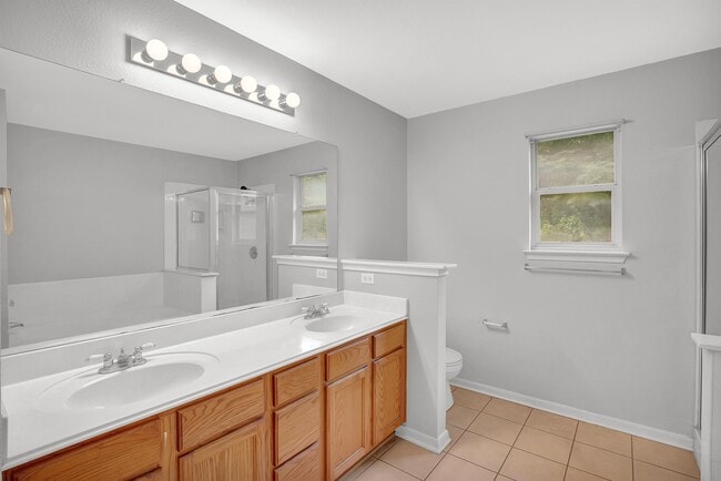Building Photo - 10718 Claywood Dr