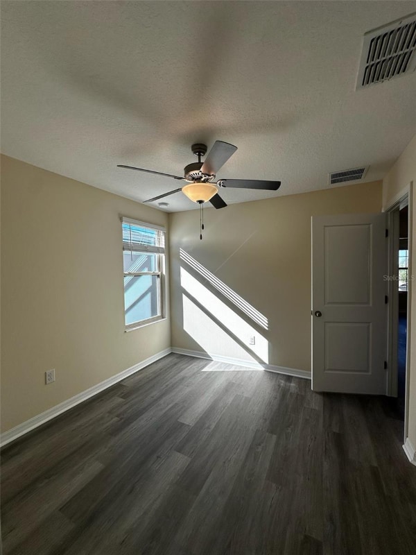 Building Photo - 5213 Dandelion St