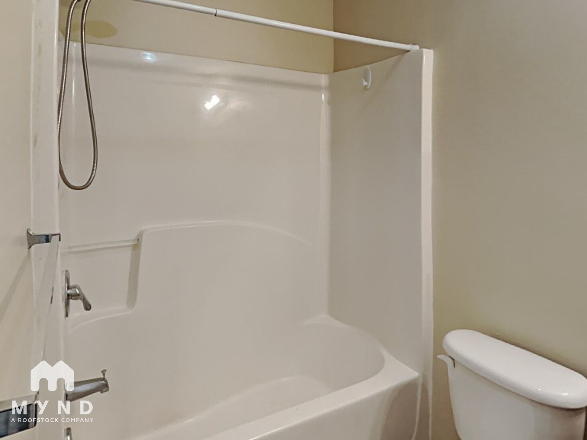 Building Photo - 161 Alton Cir