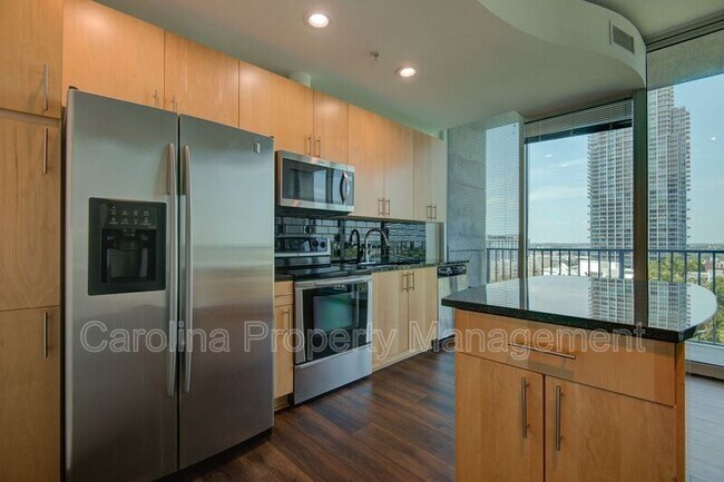 Building Photo - 210 N Church St