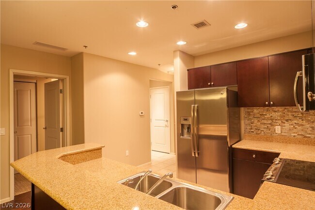 Building Photo - 8255 S Las Vegas Blvd
