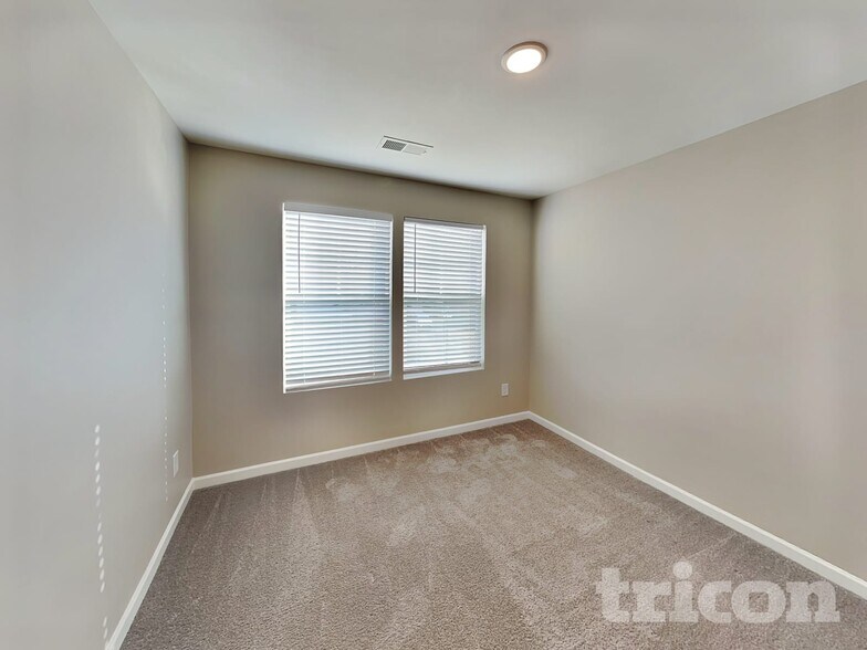 Building Photo - 234 W Turner St