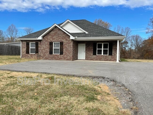 Building Photo - 65 McMurtry Rd