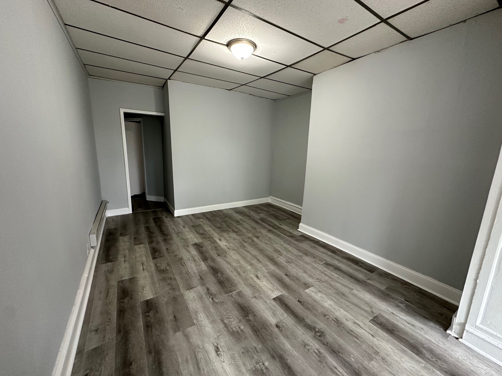 Building Photo - 543 W Roosevelt Blvd