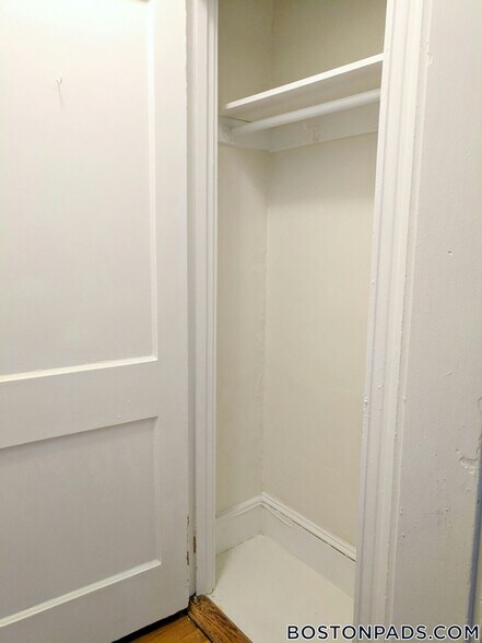 Building Photo - 88 Washington St