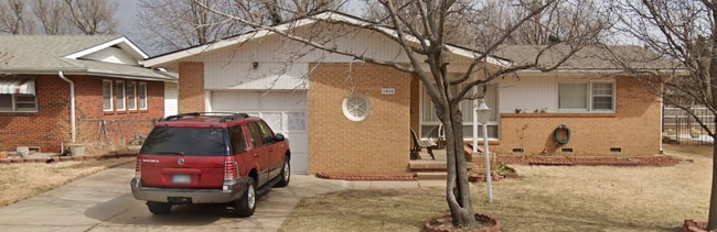 Primary Photo - 2934 S Bennett St