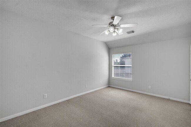Building Photo - 17426 Memorial Blossom Dr