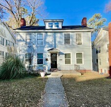 Building Photo - 117 Woodside Ave