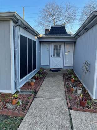 Building Photo - 14415 Locke Ln