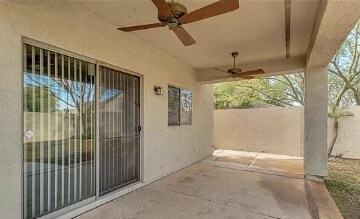 Building Photo - 3320 E Elgin St