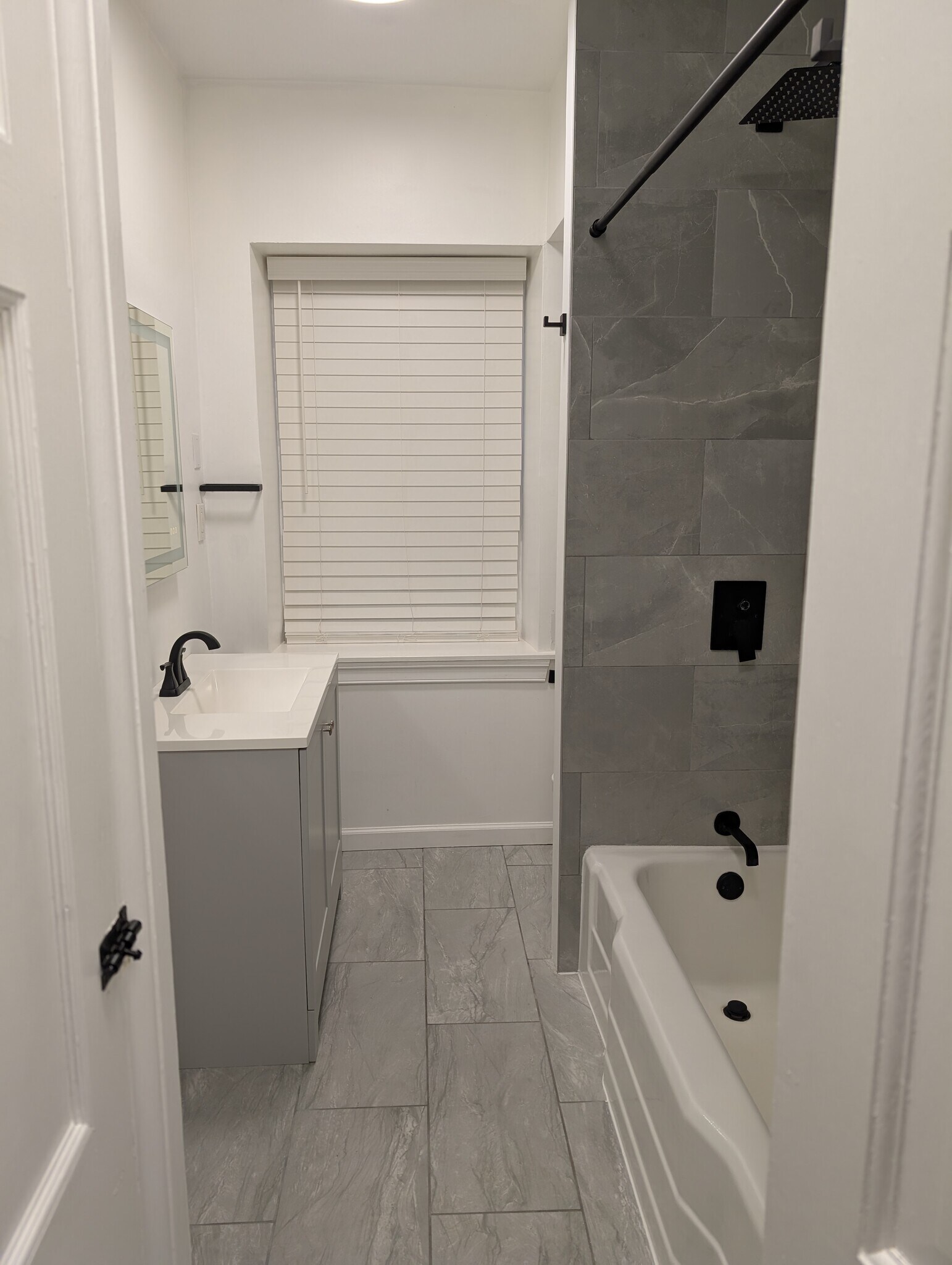 Bathroom - 1109 W James St