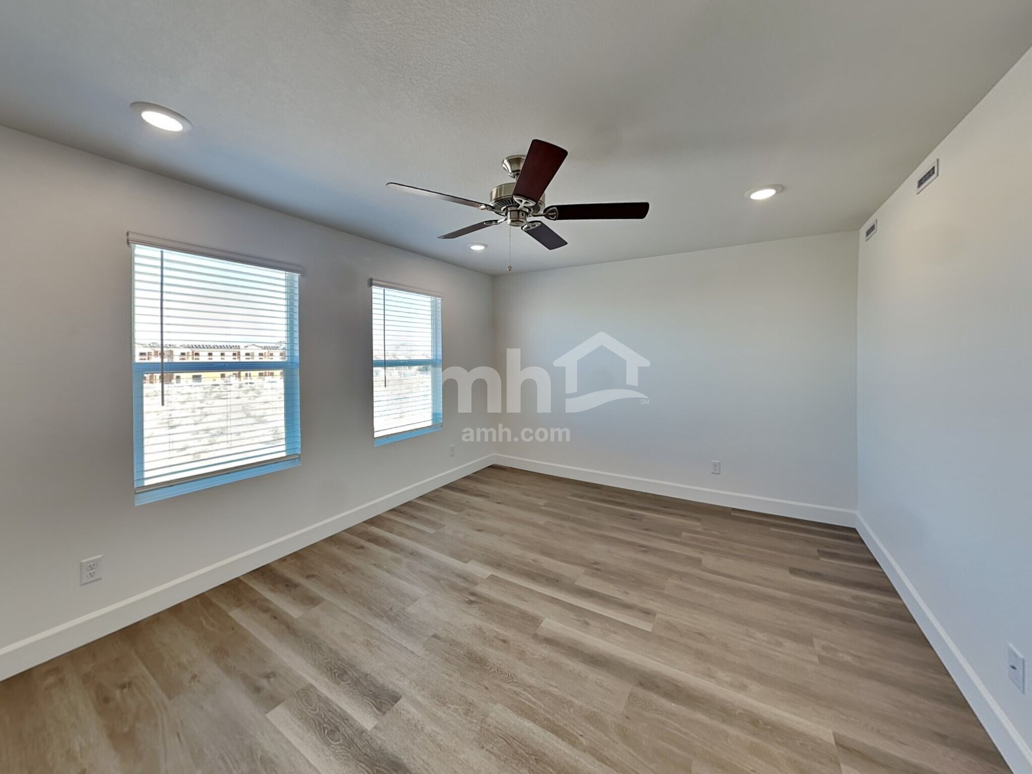 Building Photo - 10536 Lagaspi Dr