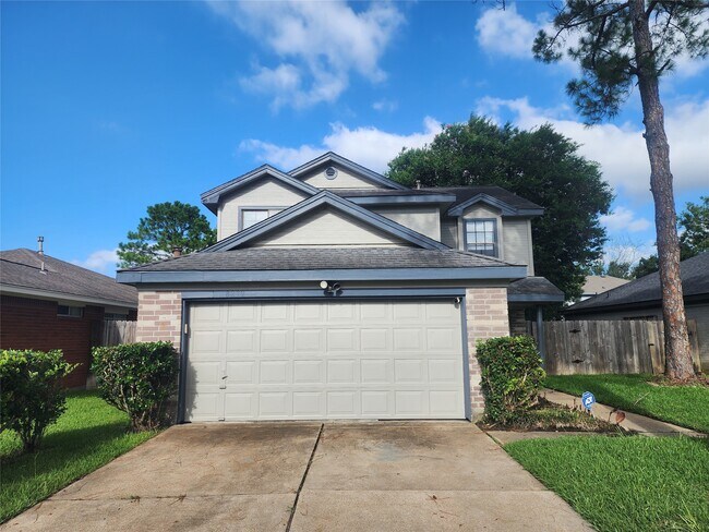 Building Photo - 8239 Viny Ridge Dr