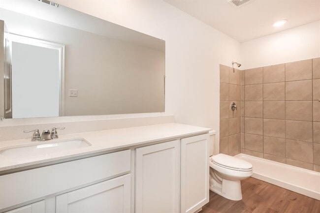 Building Photo - 11624 SW 38th St