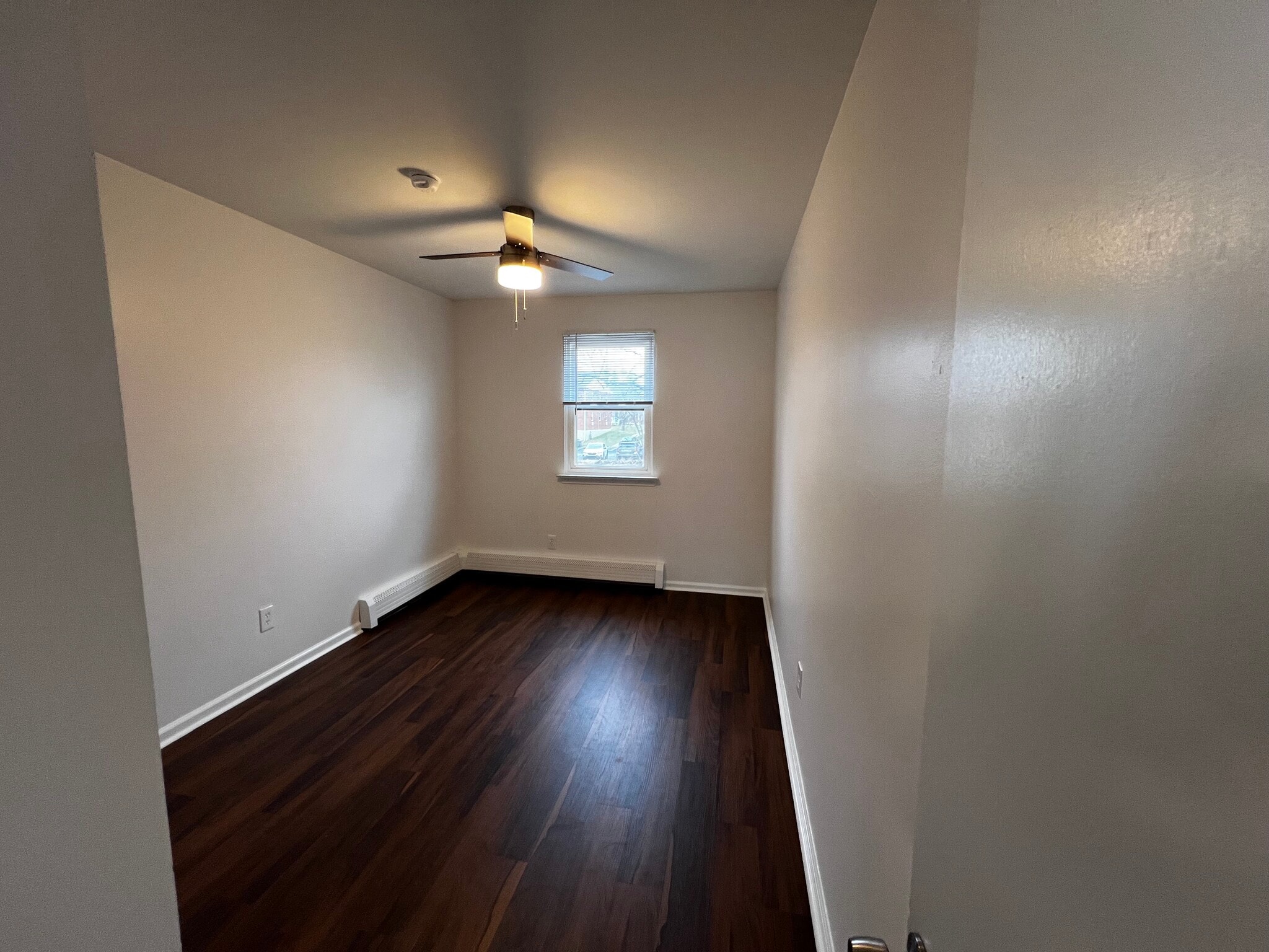 Bedroom 2 - 50 Thomas Rd