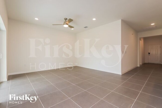 Building Photo - 142 Windsor Reserve Dr