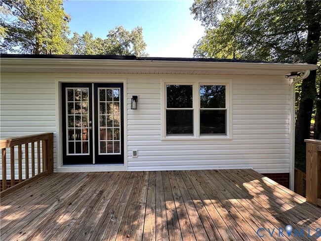 Building Photo - 7145 Foxbernie Dr