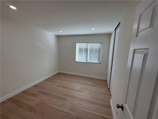 Building Photo - 23260 Forest Canyon Dr