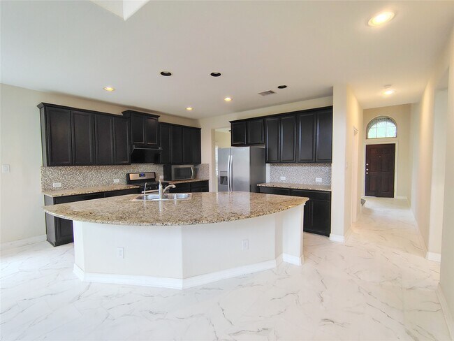 Building Photo - 10551 Paula Bluff Ln