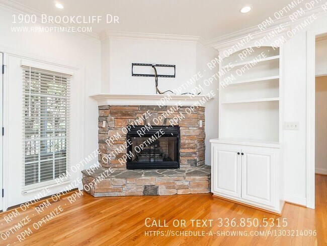 Building Photo - 1900 Brookcliff Dr