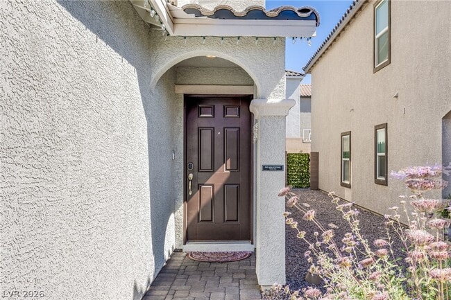 Building Photo - 7712 Lush Oasis Ave.