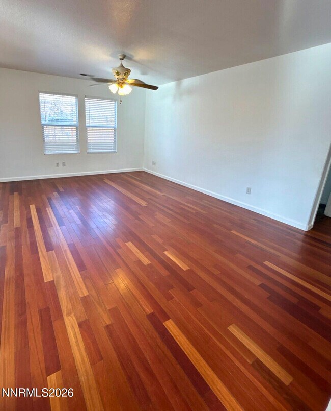 Building Photo - 986 Montero Dr