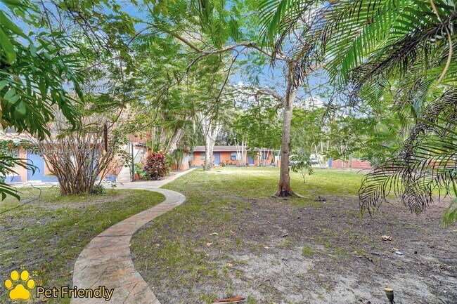 Building Photo - 12287 NE 7th Ave