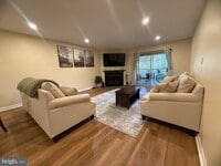 Building Photo - 180 Valley Stream Cir