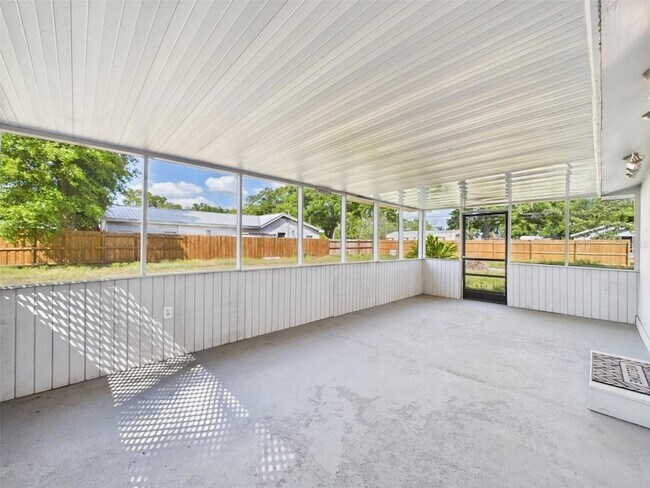 Building Photo - 348 Gordon Ave