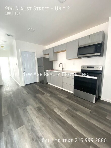 Building Photo - 906 N 41st St