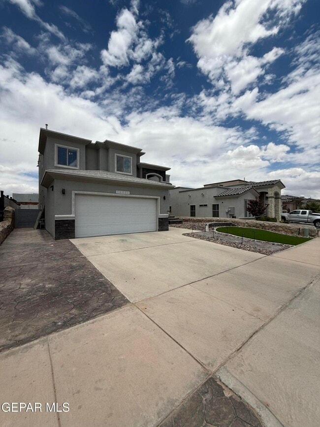 Building Photo - 12551 New Dawn Dr