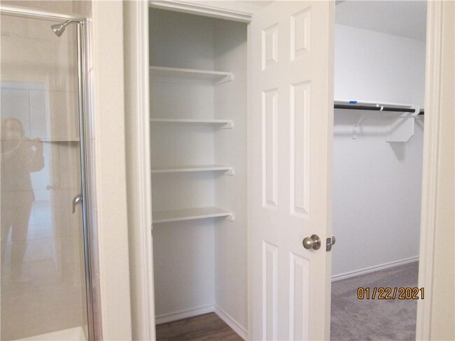 Building Photo - 128 Green Egret Wy