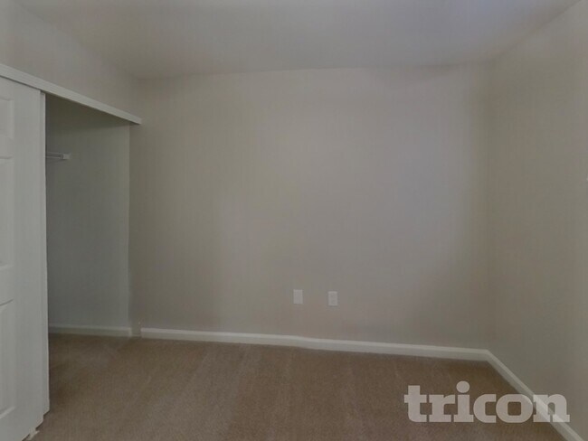 Building Photo - 238 Waterlemon Way