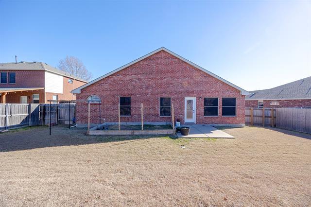 Building Photo - 1408 Millbrook Ln