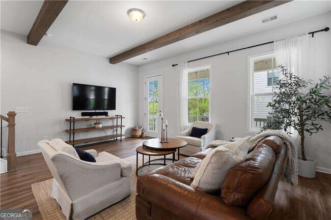 Building Photo - 4391 Gillon Cir SE