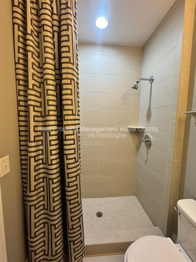 Building Photo - 1021 Keith Rd