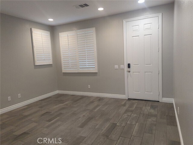 Building Photo - 10961 Knoxville Way
