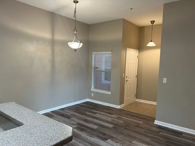 Building Photo - 13848 Herons Landing Way