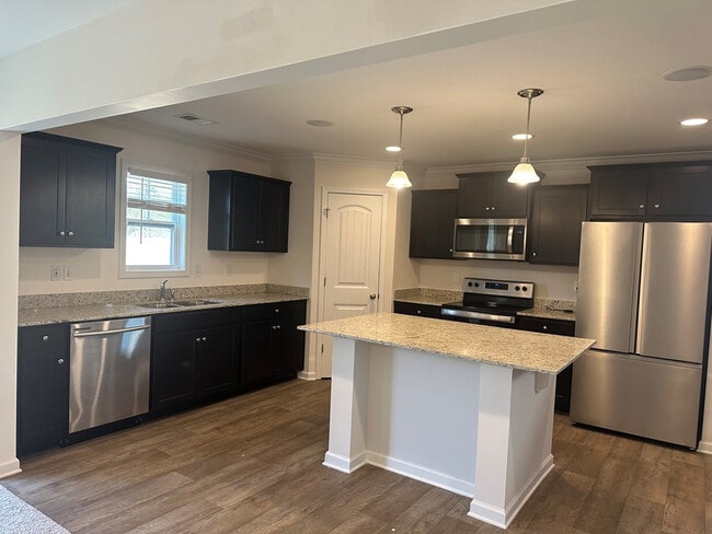 Building Photo - 1853 Ruger Dr