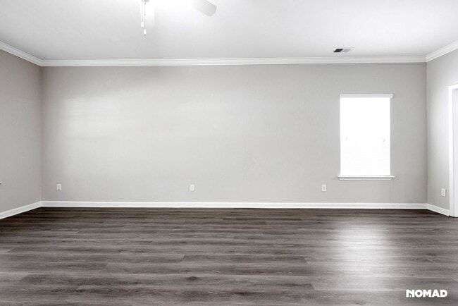 Building Photo - 3 Bedroom Single Family Home in Columbia