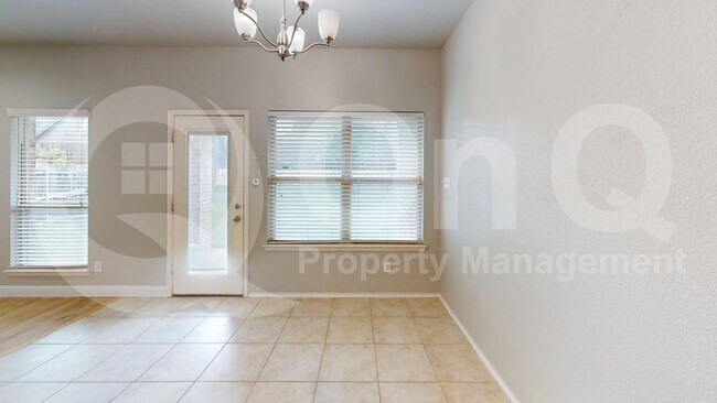 Building Photo - 9905 Prairie Dog Ln