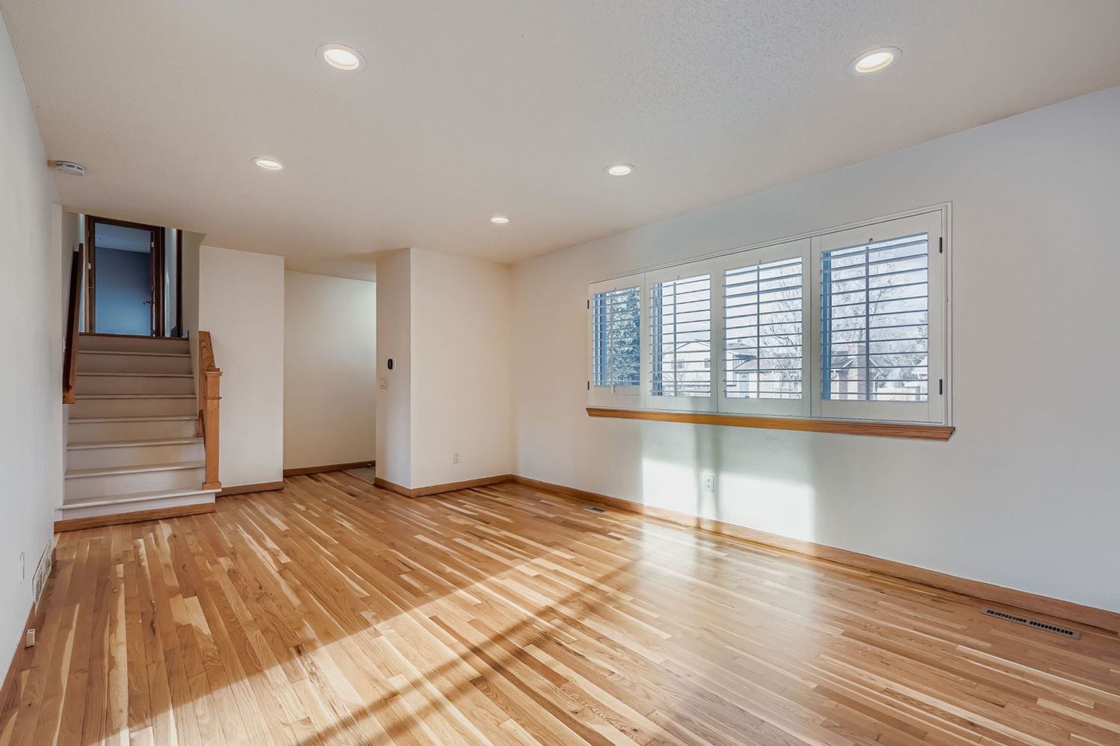 Building Photo - 755 Morgan Dr