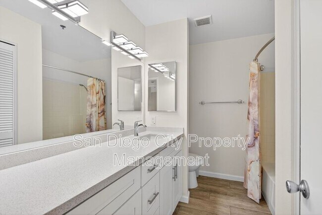 Building Photo - 3980 Faircross Pl