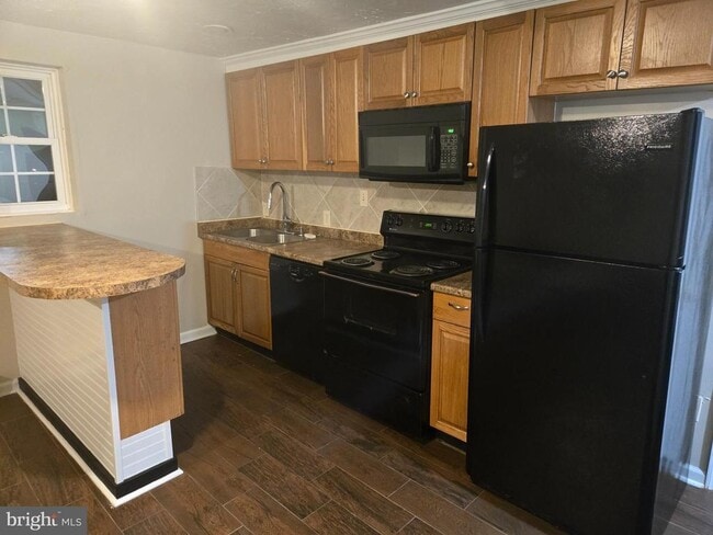 Building Photo - 1114 Telegraph Rd