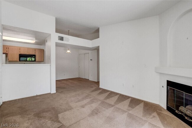 Building Photo - 7885 W Flamingo Rd