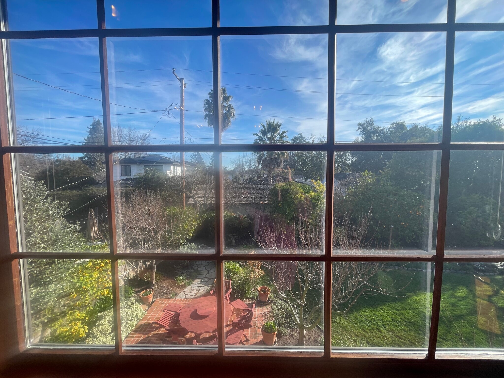 Building Photo - 200 Iris Way