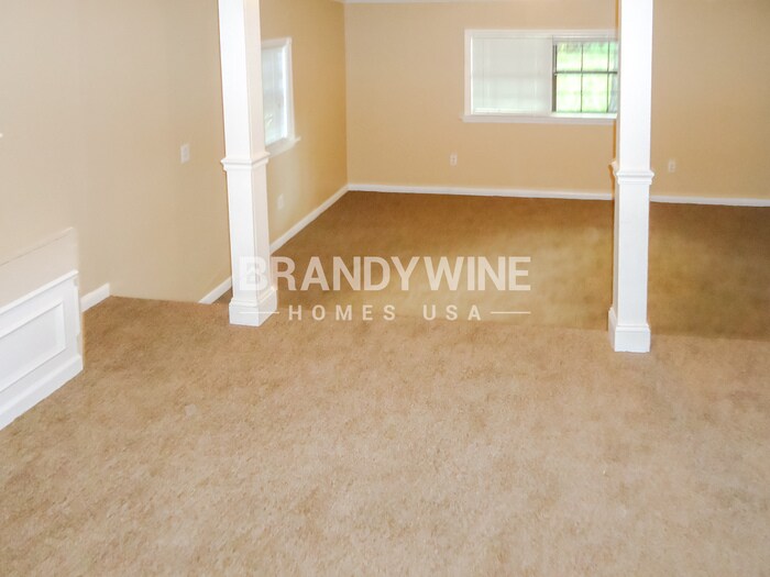 Building Photo - 3540 Cesery Blvd