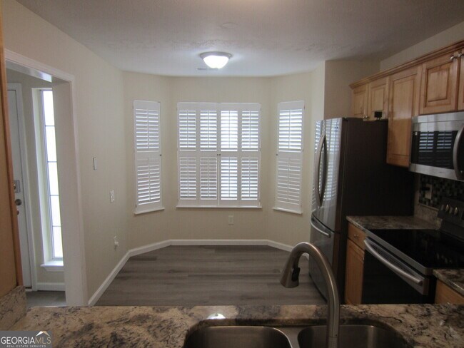 Building Photo - 4036 Oak Glenn Dr