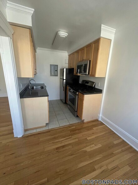 Building Photo - 1 Langdon St